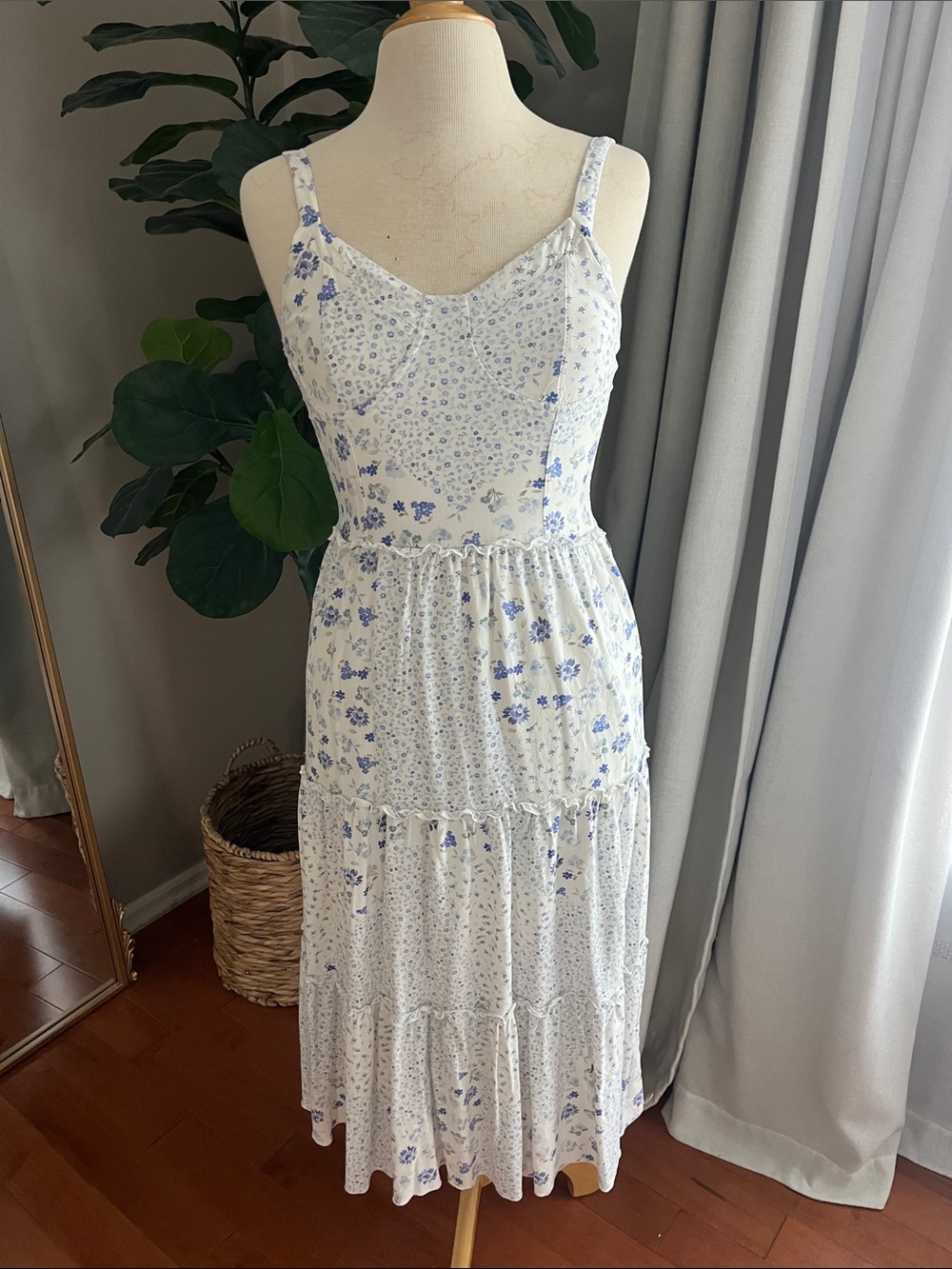 Floral Tiered Midi Dress - Blue/White